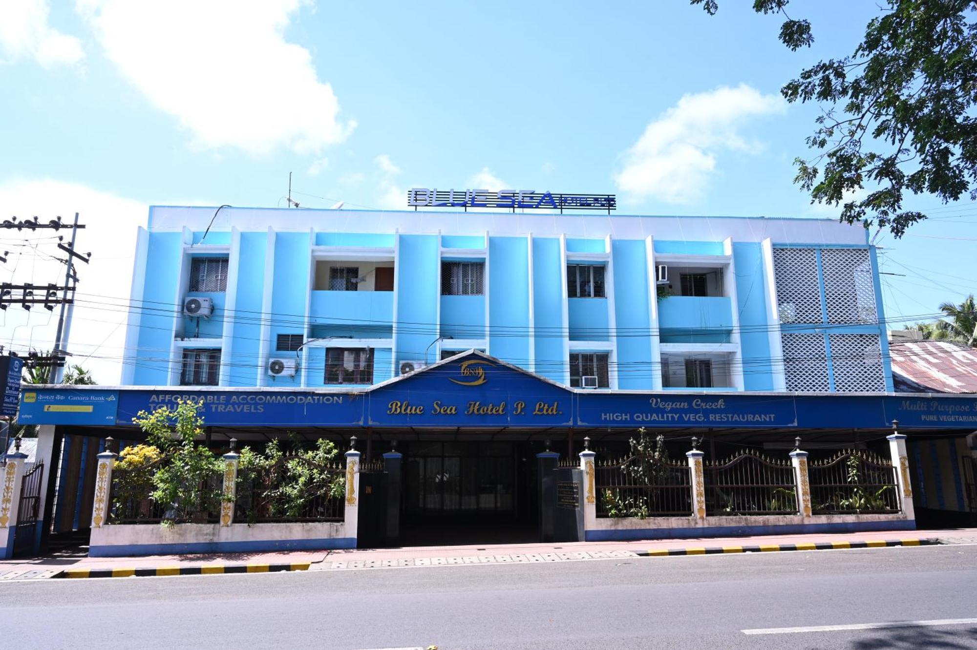 Blue Sea Hotel Порт-Блэр Экстерьер фото